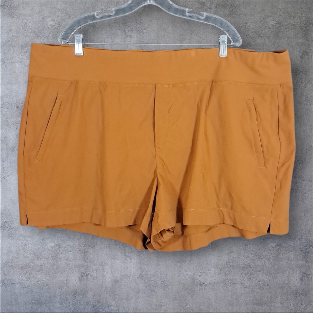 Athleta Women's Athletic Shorts in Mustard